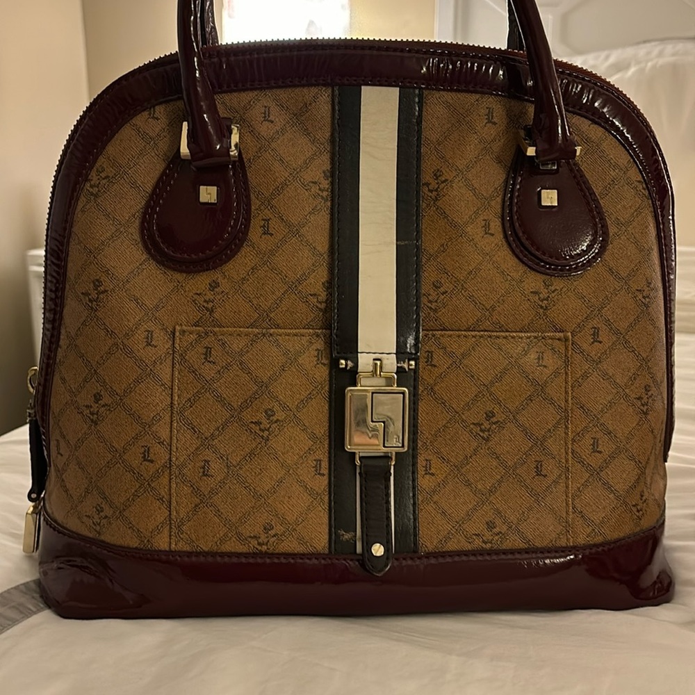 Beautiful authentic gently used L.A.M.B. bag.